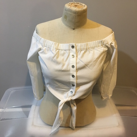 BDG off the shoulder crop top - Picture 1 of 3